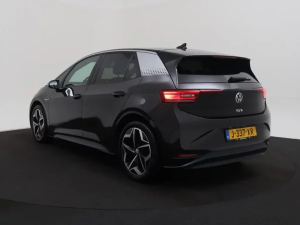 Photo 31 of 31 of WVWZZZE1ZMP001396 Volkswagen ID.3 First Plus 58 kWh