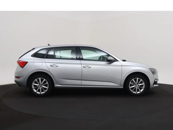 Photo 32 of 34 of TMBER7NW3M3052258 Skoda Scala 1.0 TSI Business Edition 5-drs Hatchb.