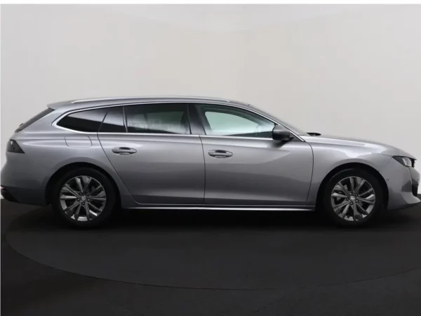 Photo 33 of 35 of VR3FRHNSTMY008275 Peugeot 508 SW 1.2 PureTech Aut. Blue Lease Allure LED