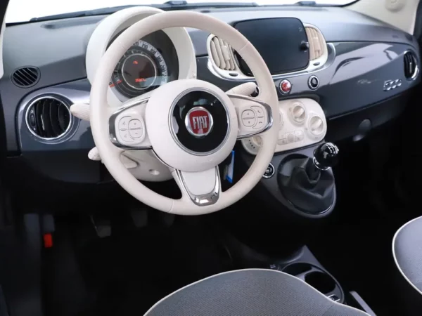 Photo 4 of 22 of ZFA3120000JE47103 Fiat 500 1.0 Hybrid Lounge Airco