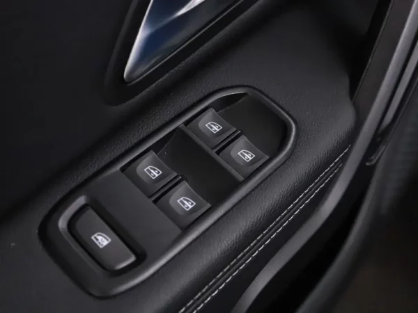 Photo 4 of 28 of VF1HJD20X68585716 Dacia Duster 1.3 TCe Extreme Cruise Ecc