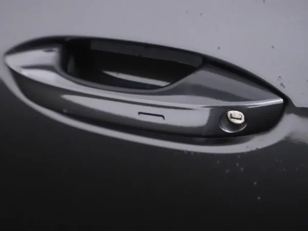 Photo 4 of 31 of WVWZZZE1ZMP001396 Volkswagen ID.3 First Plus 58 kWh