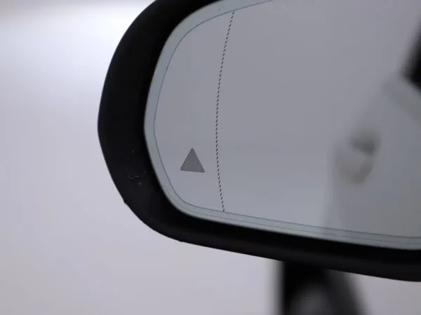 Photo 4 of 37 of WDC2539541F486918 Mercedes-Benz GLC 350e 4MATIC AMG LED