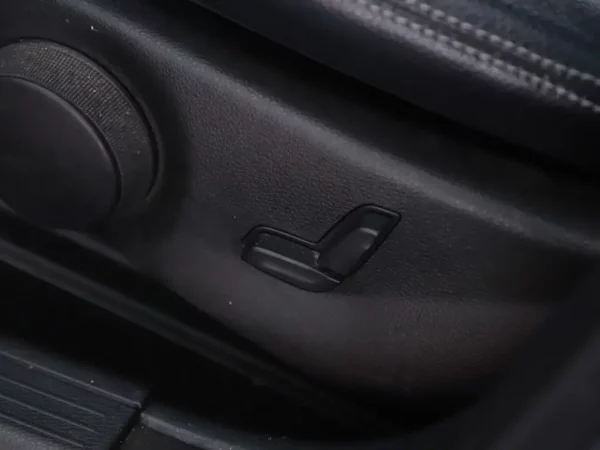 Photo 5 of 27 of WDC2049011F964945 Mercedes-Benz GLK-Klasse 200 CDI Ambition