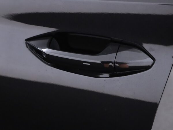 Photo 5 of 30 of TMBJB7NY9MF031448 Skoda Enyaq iV 60 (5-drs SUV) Cruise