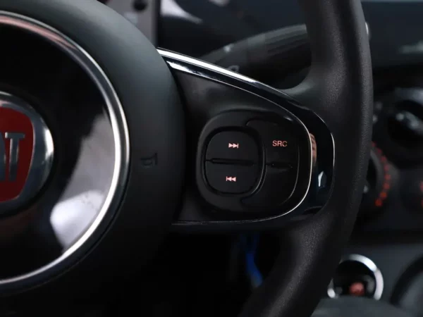 Photo 6 of 21 of ZFA3120000JE13502 Fiat 500C 1.0 Hybrid Pop Softtop DAB