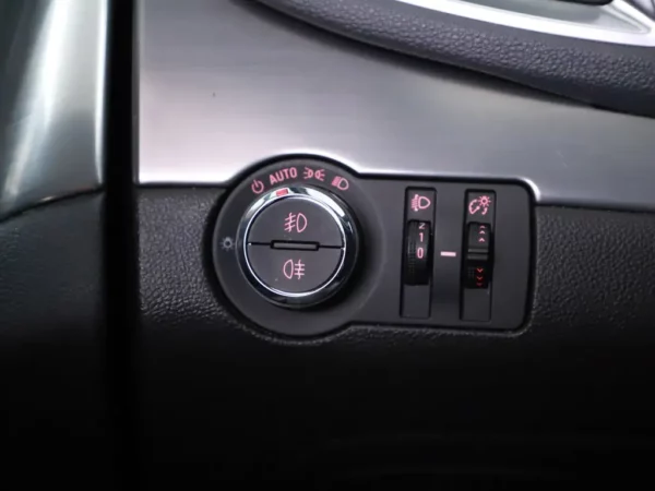 Photo 6 of 24 of W0LJD7E88G4028016 Opel Mokka 1.4 T Cosmo Airco