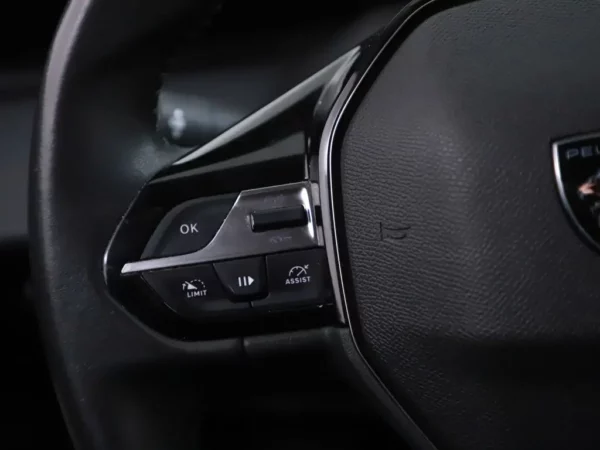 Photo 6 of 26 of VR3FRHNPLNY542505 Peugeot 308 SW 1.2 PureTech Active Pack Business