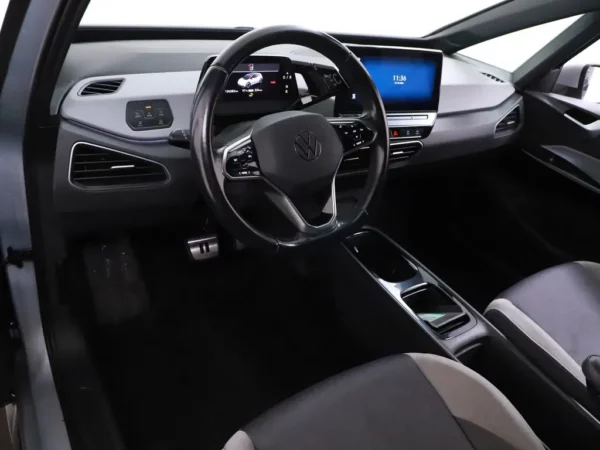 Photo 6 of 28 of WVWZZZE1ZMP019258 Volkswagen ID.3 Business 58 kWh IQ-Light