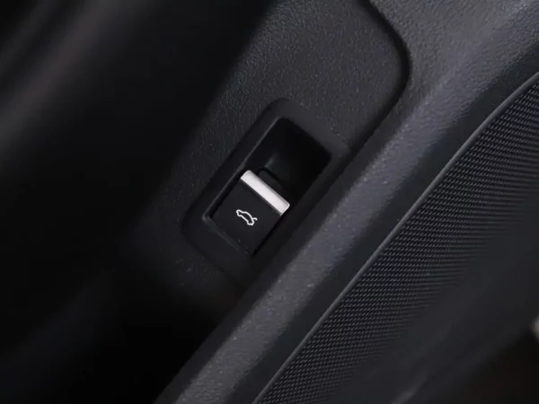 Photo 6 of 30 of WAUZZZF5XRA018580 Audi A5 Sportback 35 TFSI S-Line Competition VC