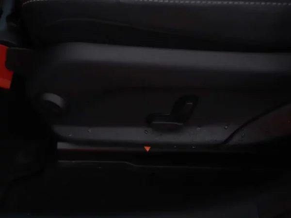 Photo 6 of 34 of WDC2533461F442197 Mercedes-Benz GLC Coupé 250 4MATIC Premium Plus AMG LED