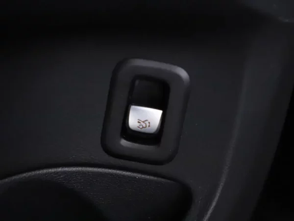 Photo 6 of 36 of WDD2052771F890023 Mercedes-Benz C-Klasse Estate 200 Business Solution AMG Plus Upgrade Edition 5-drs Combi