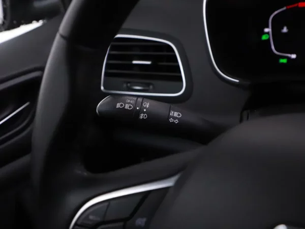 Photo 7 of 27 of VF1RFB00766284409 Renault Mégane Estate 1.3 TCe Business Zen