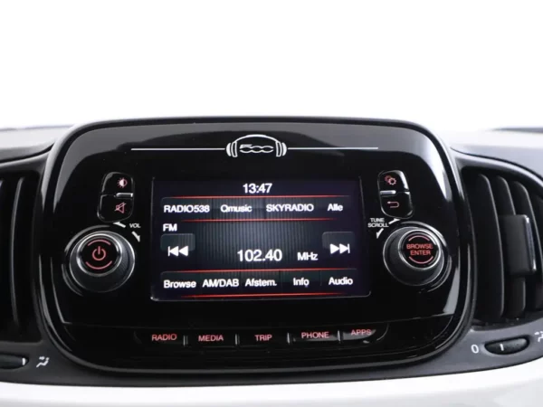 Photo 8 of 19 of ZFABF1BJ9NJG82407 Fiat 500C 1.0 Hybrid Cult 2-drs Softtop