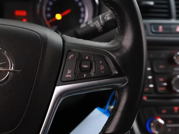 Photo 8 of 24 of W0LJD7E88G4028016 Opel Mokka 1.4 T Cosmo Airco