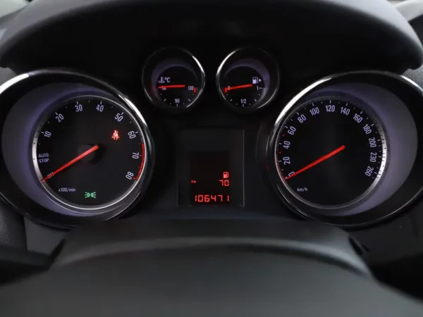 Photo 9 of 24 of W0LJD7E88G4028016 Opel Mokka 1.4 T Cosmo Airco