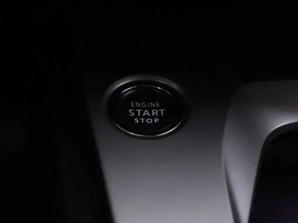 Photo 9 of 26 of VR3FRHNPLNY542505 Peugeot 308 SW 1.2 PureTech Active Pack Business