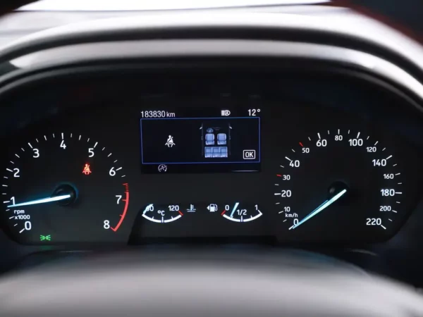 Photo 9 of 26 of WF0JXXGAHJME77616 Ford Fiesta 1.0 EcoBoost Hybrid ST-Line LED