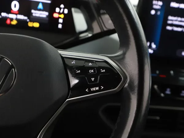 Photo 9 of 28 of WVWZZZE1ZMP019258 Volkswagen ID.3 Business 58 kWh IQ-Light