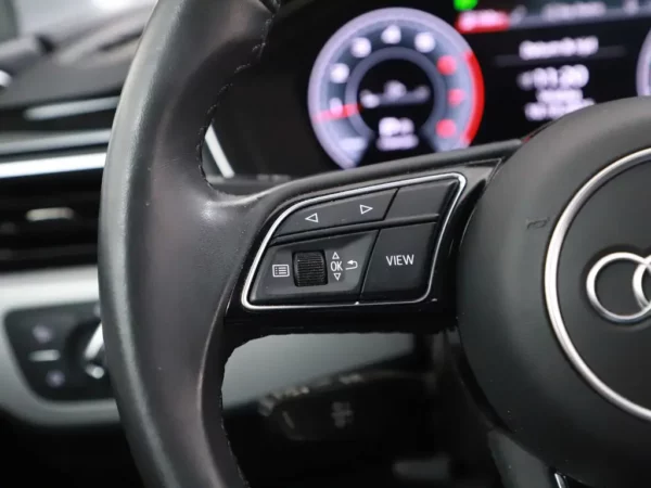 Photo 9 of 29 of WAUZZZF46NN010986 Audi A4 Limousine 40 TFSI Advanced Edition