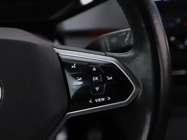 Photo 9 of 31 of WVWZZZE1ZMP001396 Volkswagen ID.3 First Plus 58 kWh