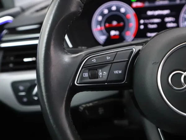 Photo 9 of 32 of WAUZZZF49LA006189 Audi A4 Avant 35 TFSI Launch Business