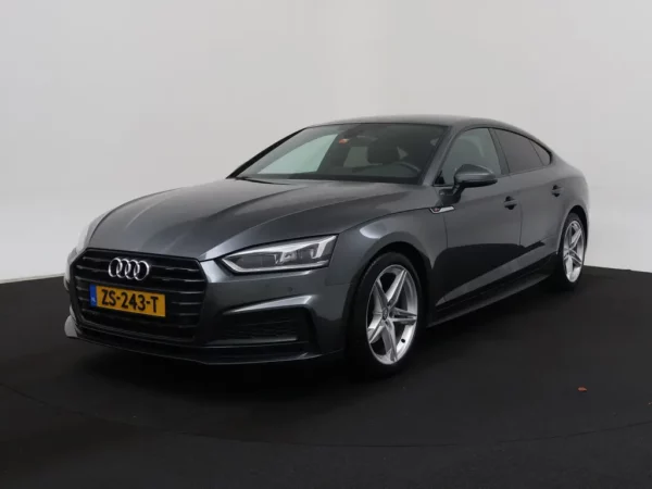 Photo 1 of 34 of WAUZZZF56KA068463 Audi A5 Sportback 35 TFSi Sport S-Tronic