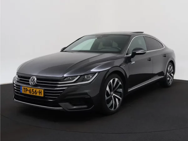 Photo 1 of 37 of WVWZZZ3HZJE515000 Volkswagen Arteon 1.5 TSI DSG R-Line