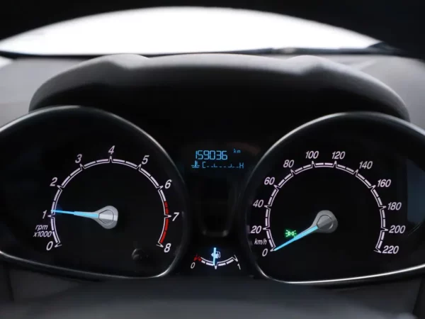 Photo 10 of 25 of WF0DXXGAKDGT64860 Ford Fiesta 1.0 Style Ultimate Cruise Alloy