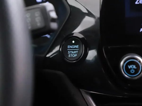 Photo 10 of 26 of WF0JXXGAHJLE22716 Ford Fiesta 1.0 EcoBoost ST-Line LED