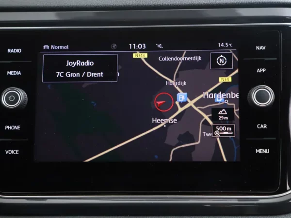 Photo 10 of 28 of WVGZZZA1ZJV009374 Volkswagen T-Roc 1.5 TSI Sport Cruise Led