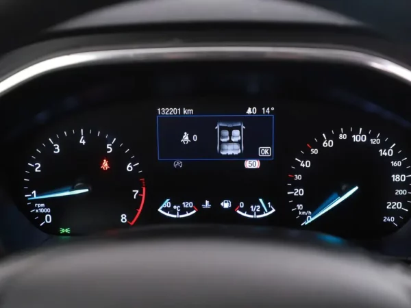 Photo 10 of 29 of WF0PXXGCHPKY79662 Ford FOCUS Wagon 1.0 EcoBoost Titanium Business 5-drs Combi