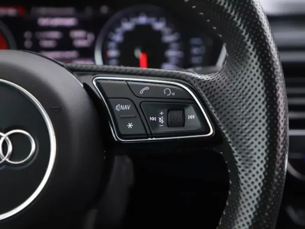 Photo 10 of 31 of WAUZZZF52JA089115 Audi A5 Sportback 1.4 TFSI Aut. Sport S-line Edition LED