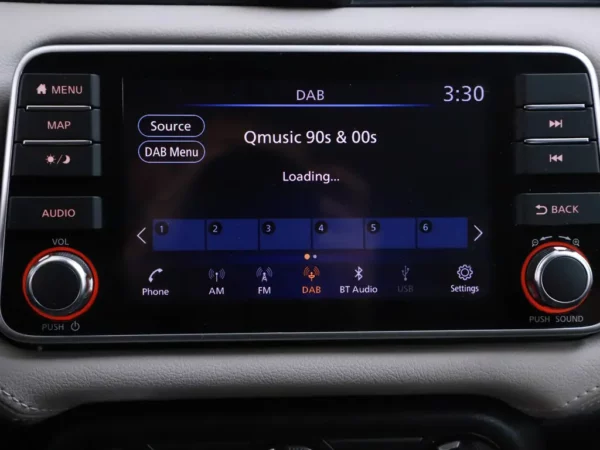 Photo 11 of 23 of VNVK1400469960207 Nissan Micra 1.0 IG-T N-Design (5-drs Hatchb.)