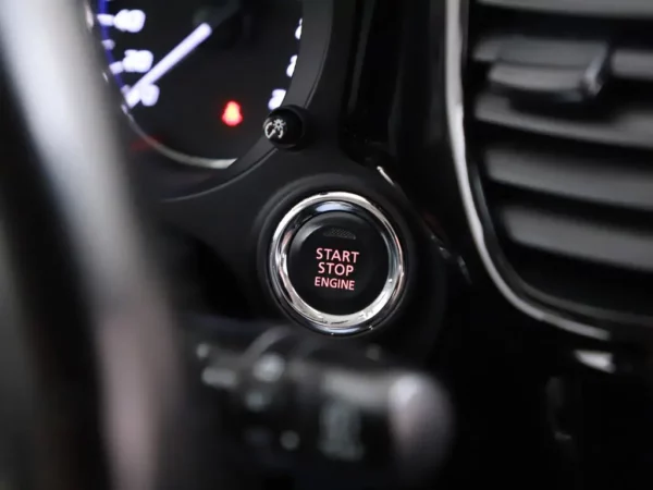 Photo 11 of 26 of JMBXTGF7WGZ002412 Mitsubishi Outlander 2.0 Aut. Executive Ed 7 Persoons Nav