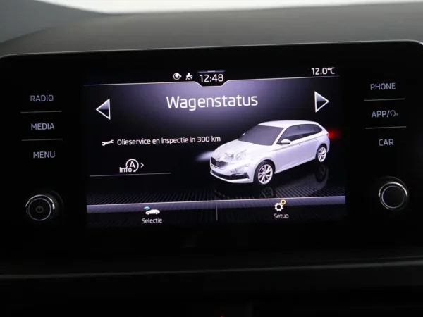 Photo 11 of 26 of TMBER7NW9P3231540 Skoda Scala 1.0 TSI Sport Business (5-drs