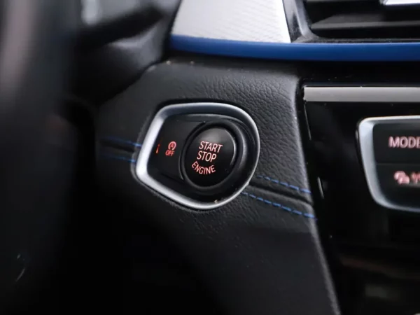 Photo 11 of 36 of WBA31AA01L3L54513 BMW X1 sDrive18i Aut.