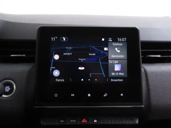 Photo 12 of 25 of VF1RJA00474065221 Renault Clio 1.6 E-Tech Full Hybrid 145