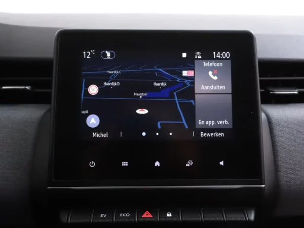 Photo 12 of 25 of VF1RJA00974068602 Renault Clio 1.6 E-Tech Full Hybrid 145