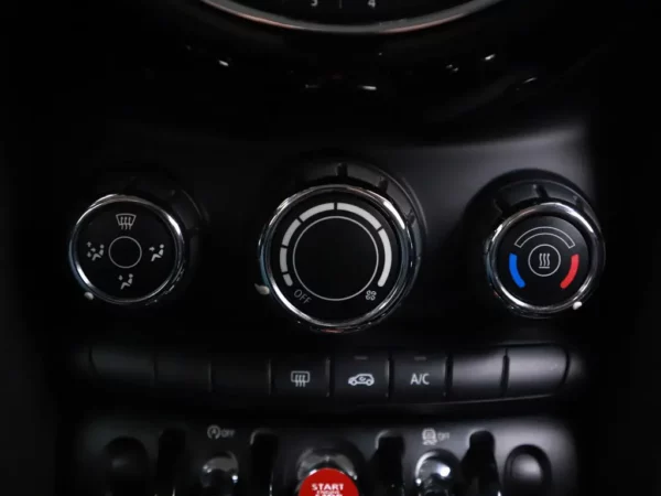 Photo 12 of 25 of WMWXS110202C22296 Mini Mini 1.2 One Business 5-drs Hatchb