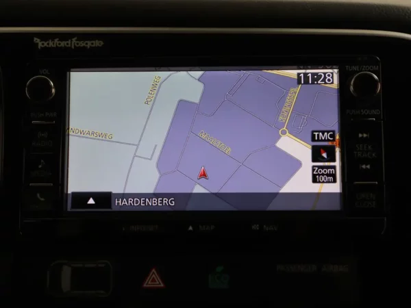 Photo 12 of 26 of JMBXTGF7WGZ002412 Mitsubishi Outlander 2.0 Aut. Executive Ed 7 Persoons Nav