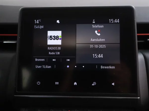 Photo 12 of 27 of VF1RJA00266164445 Renault Clio 1.0 TCe Intens LED