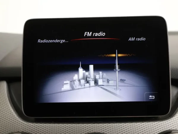 Photo 12 of 27 of WDD2462421J485102 Mercedes-Benz B-Klasse 180 Business Solution