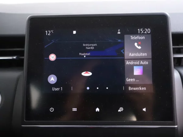 Photo 12 of 29 of VF1RJA00365530239 Renault Clio 1.0 TCe Intens LED