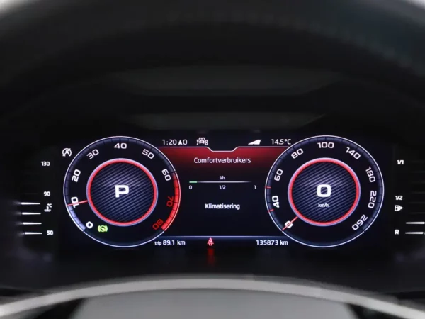 Photo 12 of 35 of TMBJR7NU3M2011227 Skoda Karoq 1.5 TSI ACT Sportline Business PANO