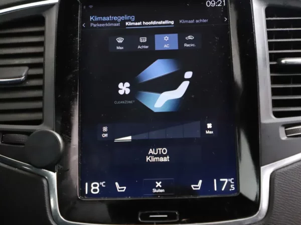 Photo 12 of 36 of YV1LFBABDH1149222 Volvo XC90 2.0 T8 Twin Engine AWD Inscription