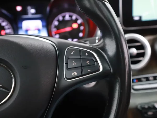 Photo 12 of 39 of WDD2052661F464977 Mercedes-Benz C-Klasse Estate 400 4MATIC Ambition