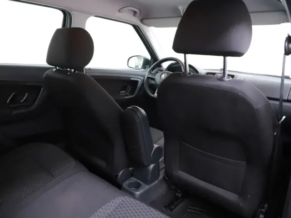 Photo 13 of 21 of TMBJM25J4E3123375 Skoda Fabia Combi 1.2 TSI Sprint Cruise