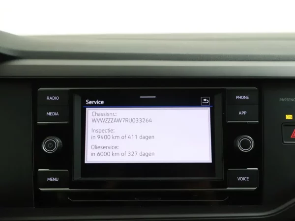 Photo 13 of 25 of WVWZZZAW7RU033264 Volkswagen Polo 1.0 TSI Polo (5-drs Hatchb.)