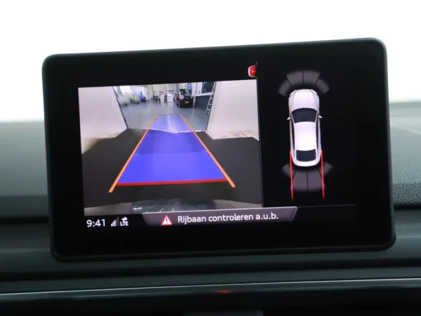 Photo 13 of 34 of WAUZZZF56KA068463 Audi A5 Sportback 35 TFSi Sport S-Tronic